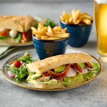 Coach & Horses Ickenham