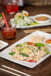 Pho Kingston