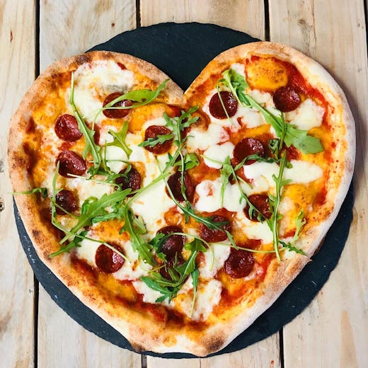 DOUGH&co Woodfired Pizza Frome