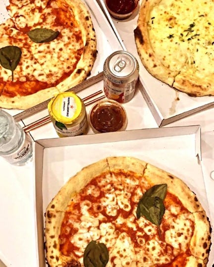 DOUGH&co Woodfired Pizza Frome