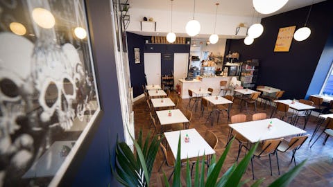 Cafe Strange Brew