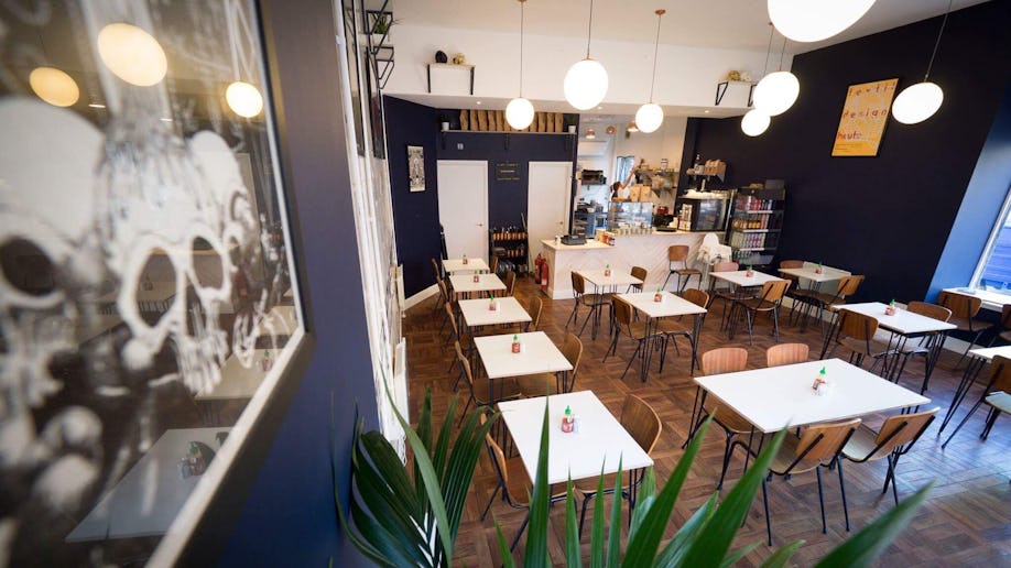 Cafe Strange Brew
