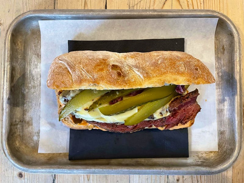 Bread Meats Bread, Glasgow Restaurant Review, Menu, Opening Times