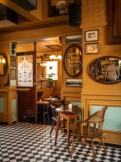 The Masonic Arms