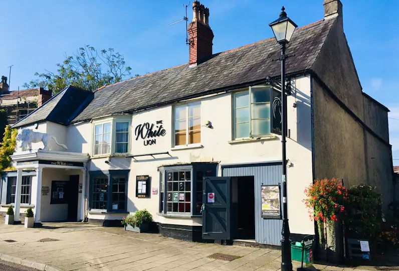 The White Lion