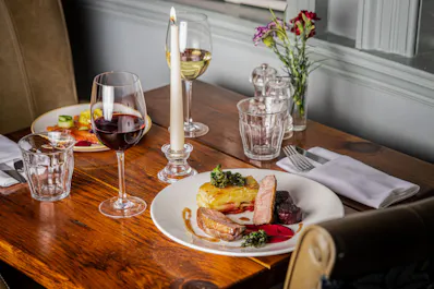 1913 Restaurant and Bar at the Lansdown Grove Hotel