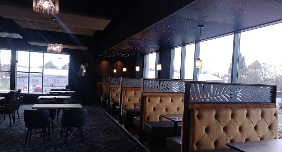 Kingsway Lounge