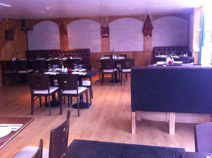 Lalezar Bar & Grill