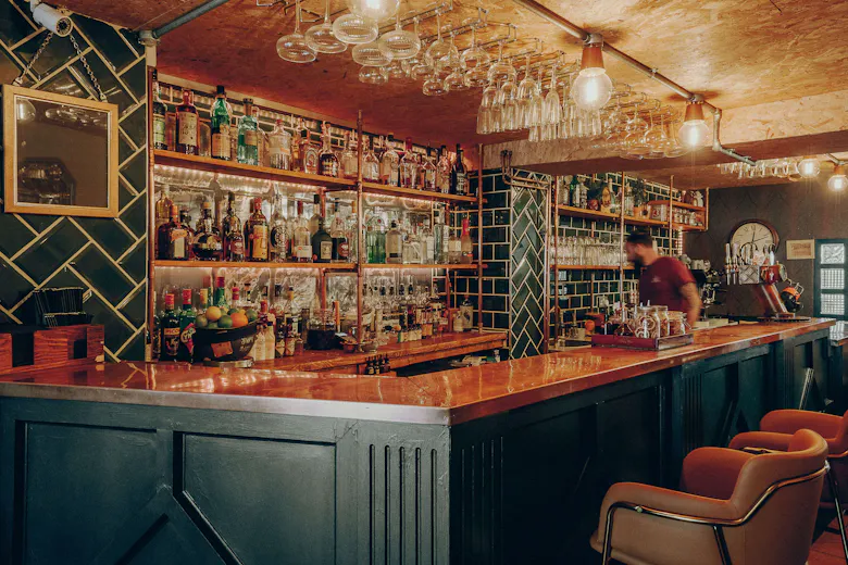 Tom Thumb Cocktail Bar 