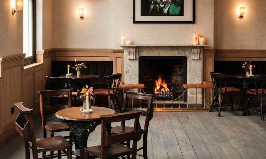 The Pelican Notting Hill, London Restaurant Reviews, Bookings, Menus, Phone Number, Opening Times