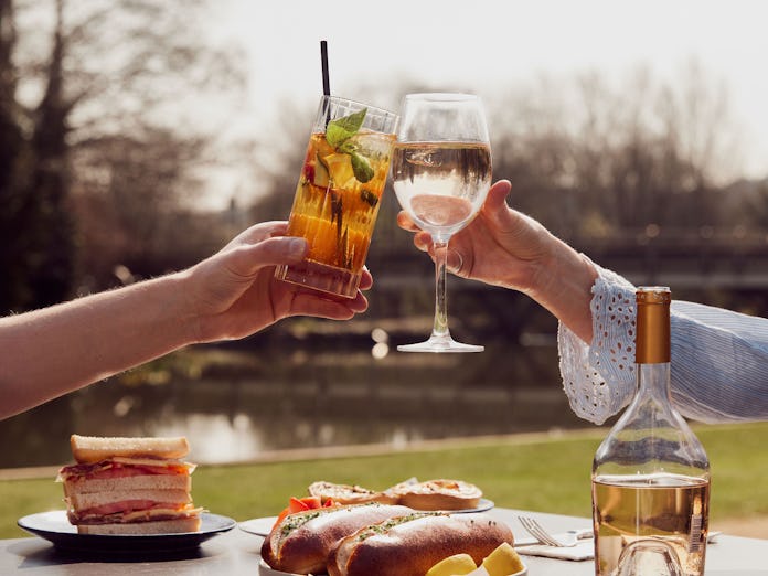 Coppa Club Streatley , Berkshire Restaurant Review, Menu, Opening Times