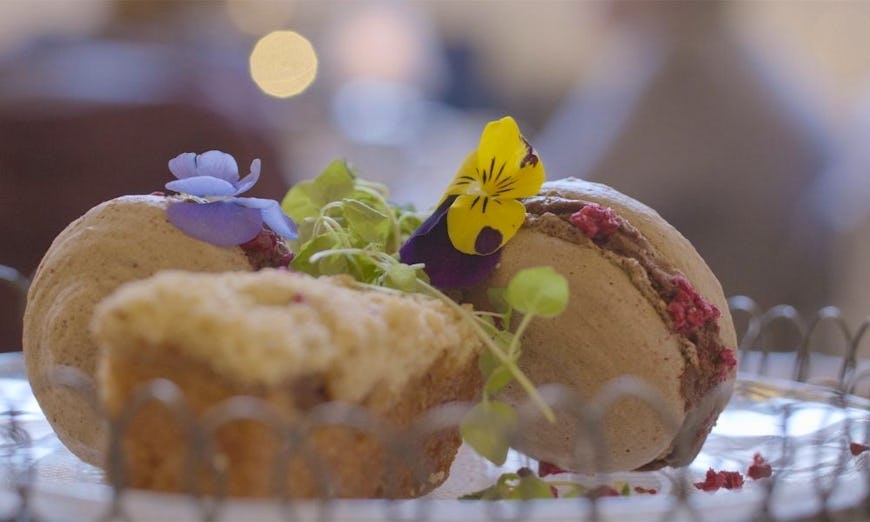 Oh Me Oh My, Merseyside Restaurant Reviews, Bookings, Menus, Phone