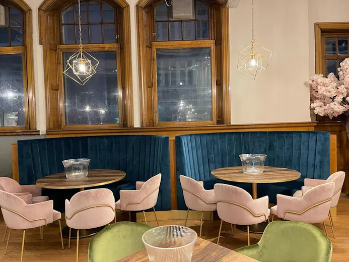 MASQ Restaurant and Bar