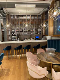 MASQ Restaurant and Bar