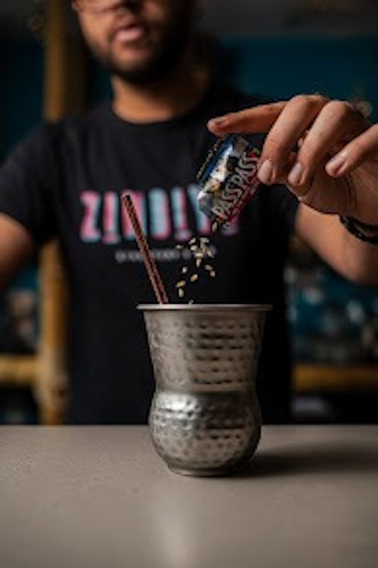Zindiya