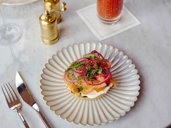 Compton, London Restaurant Reviews, Bookings, Menus, Phone Number