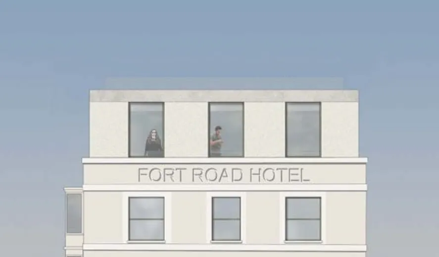 Fort Road Hotel