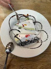 Amaretto Ristorante Pizzeria - Golders Green