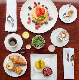 The Knightsbridge Lounge