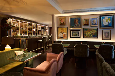 Seven Park Place Bar & Lounge