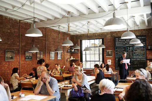 J & A Café