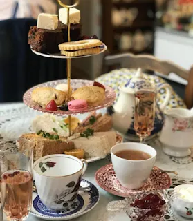 Just Grand! Vintage Tea room