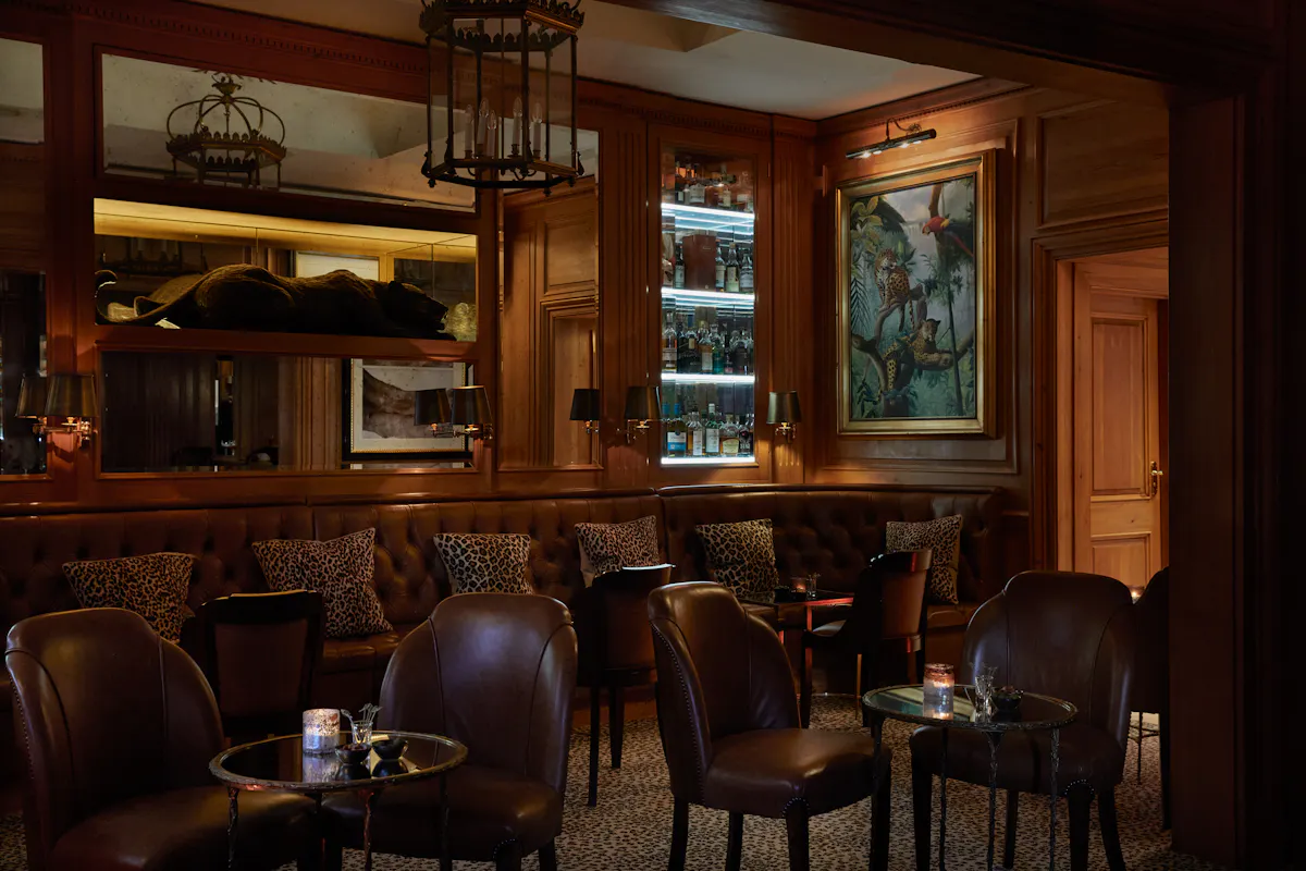 The Leopard Bar at The Rubens at the Palace
