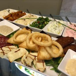 Reina Kitchen