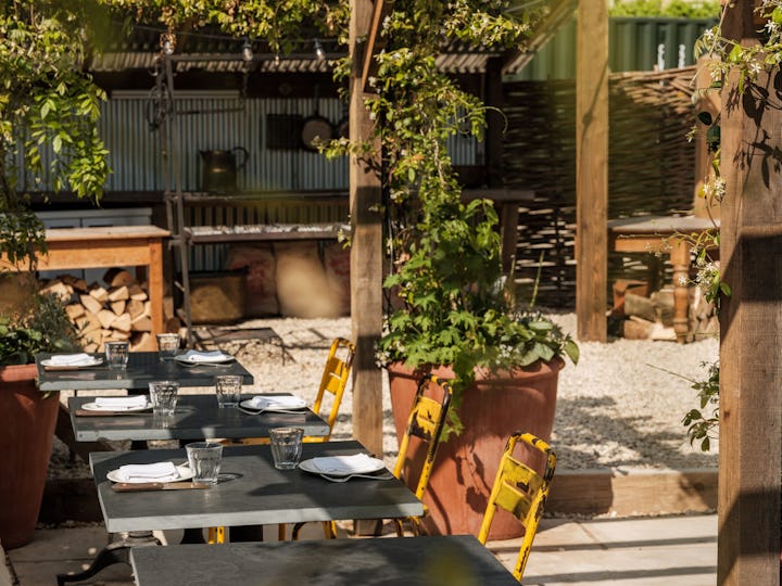 The Bull, Charlbury