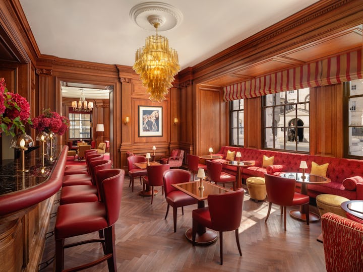 The Guards Bar & Lounge