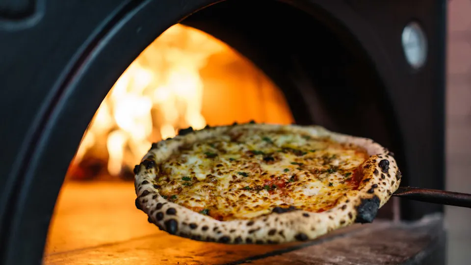Left Handed Giant Brewpub, Bristol - Restaurant Review, Menu, Opening Times