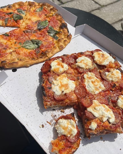 Crisp Pizza