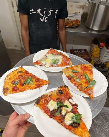 Crisp Pizza