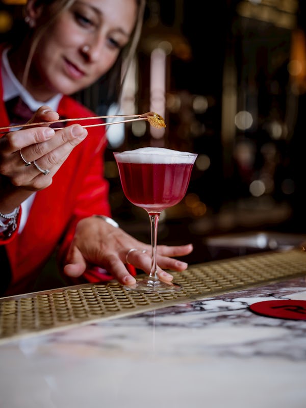 Revery Bar