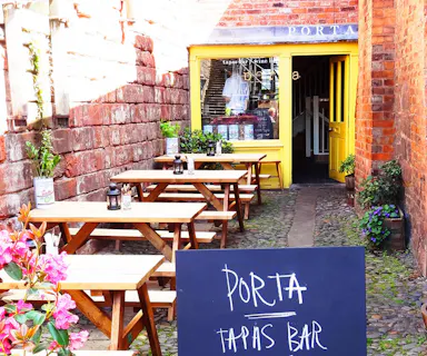 Porta Tapas Chester