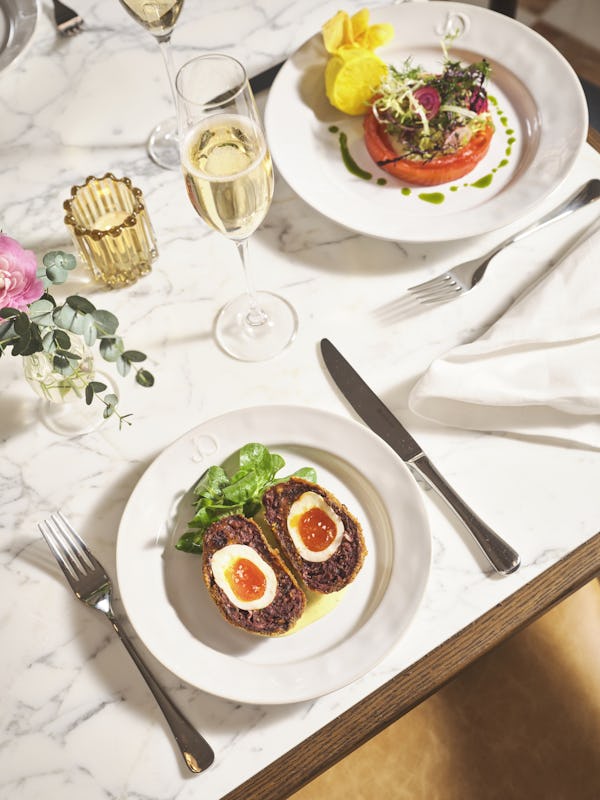 Jamie Oliver Catherine St