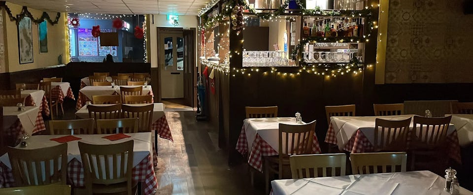 Vesuvias Restaurant