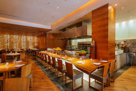 Roka Canary Wharf