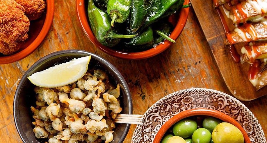 Nomad Bar & Kitchen