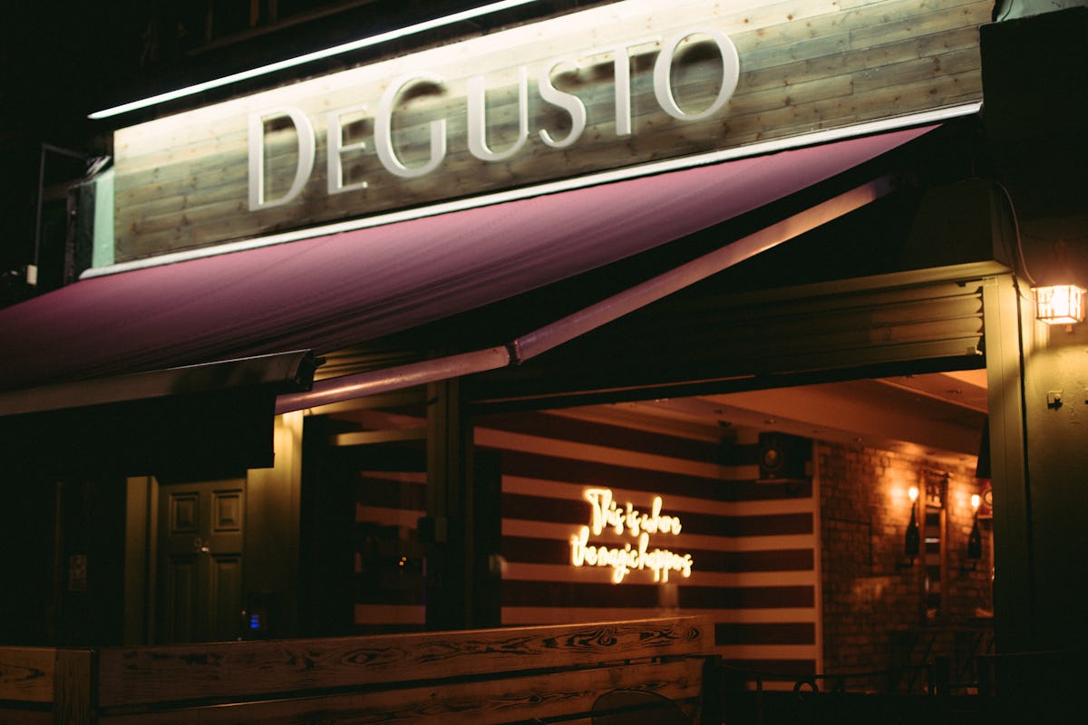 DeGusto Italian Restaurant & Pizzeria 