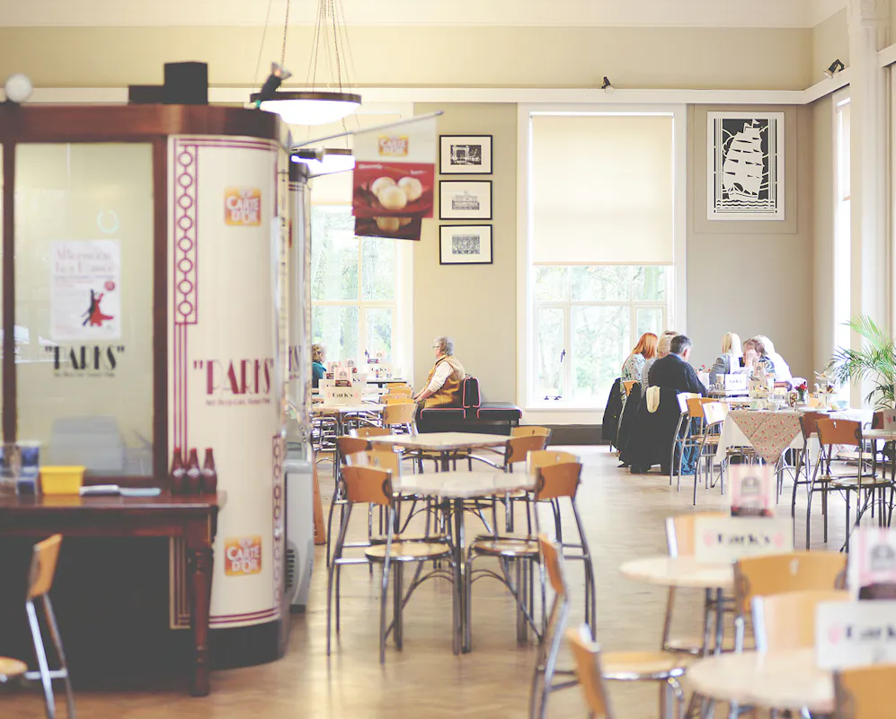 Parks Art Deco Cafe