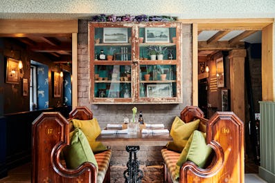 The Cricketers on the Green