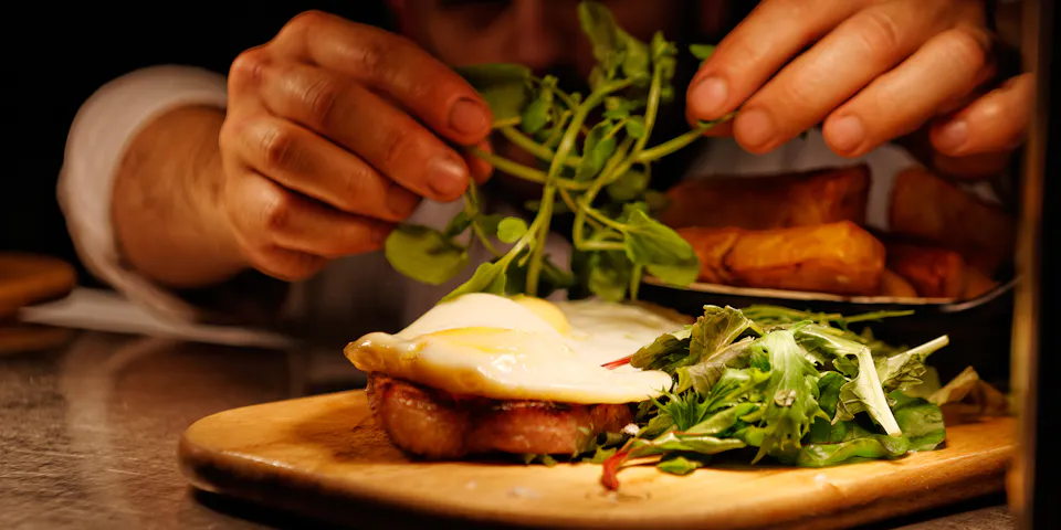 Riverbank Bar & Kitchen