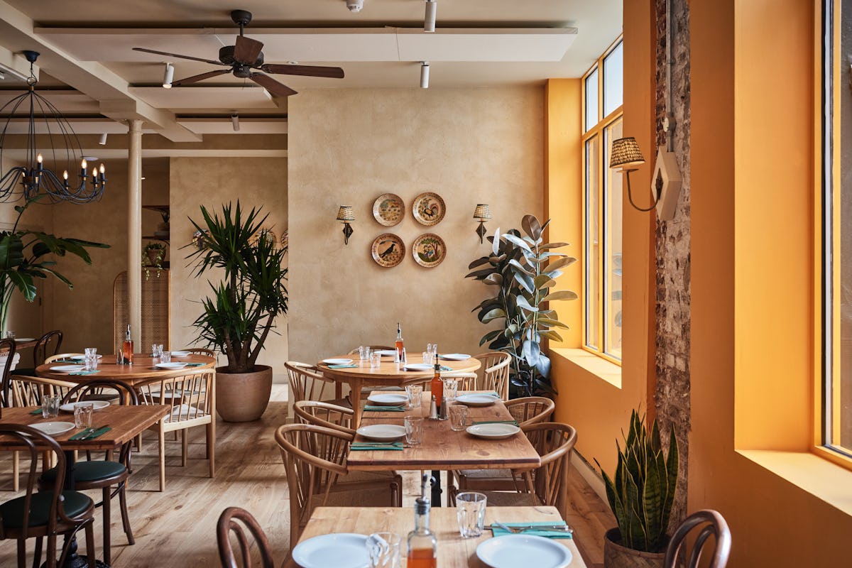 Casa do Frango Mayfair
