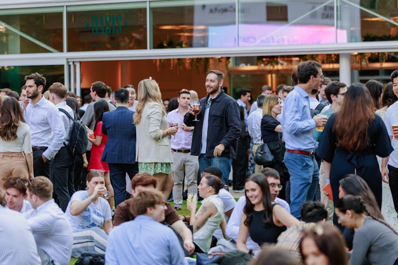 Oasis Bar & Terrace