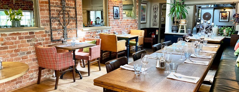 The Red Lion Horsell