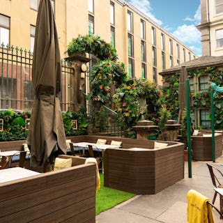 Rose Street Garden