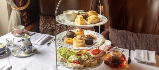 Afternoon Tea at The Queen at Chester Hotel