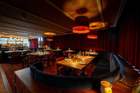 Hovarda Canary Wharf