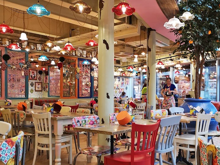 Comptoir Libanais Cheshire Oaks